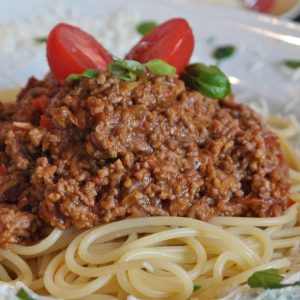 spaghetti, bolognese, parmesan, meal, food, yummy, noodles, fresh, parmesan cheese, tomatoes, basil, having lunch, italy, italian, homemade, dinner, starter, cheese, hearty, spaghetti, bolognese, bolognese, bolognese, bolognese, bolognese